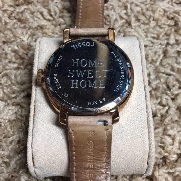 Fossil Watch - Picture 3 of 3